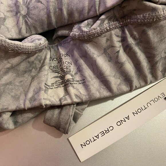 Evolution and Creation Women's Dove Faded Floral Stamp Bra - Size Medium - NWT - Picture 5 of 5